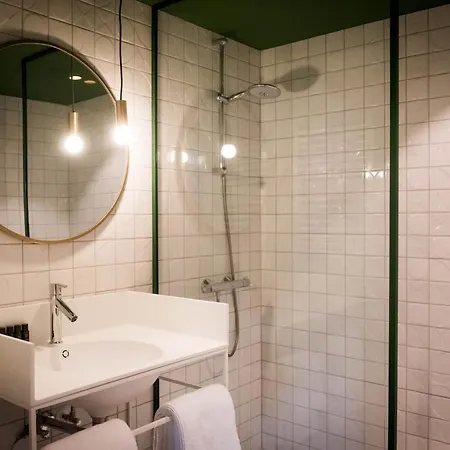 Fitz Roy Urban Hotel, Bar And Garden ホテル マーストリヒト